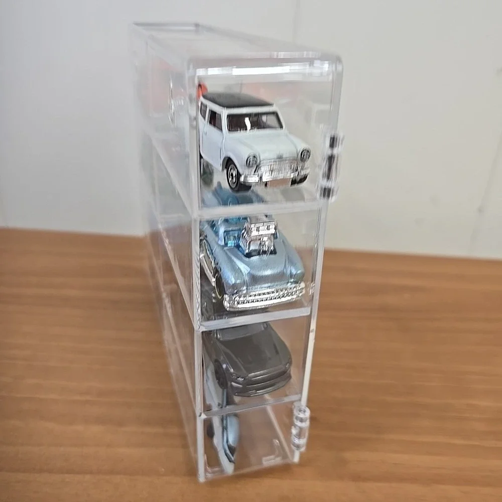 Clear Acrylic Display Case 1:64 Scale Diecast Cars INCLUDING Mix AX of CARS x 8‎